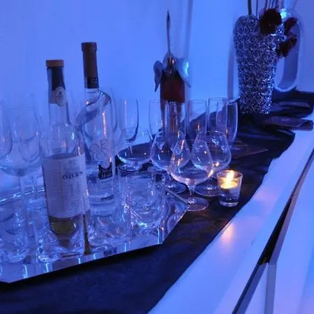 White Elegance *